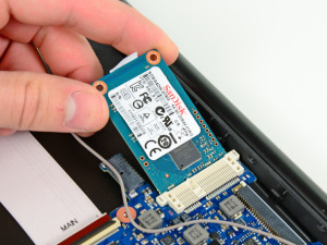 Как разобрать ноутбук Samsung Series 5 3G Chromebook