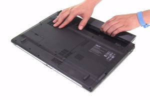 Как разобрать ноутбук Acer TravelMate 2480