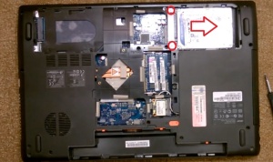 Как разобрать ноутбук Acer Aspire 7560G