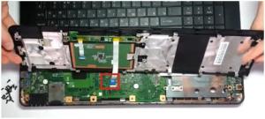 Разбираем и чистим ноутбук Acer Aspire E1-772G