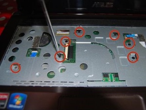 Разборка ноутбуков Asus K43SA и Asus A43SA с чисткой от пыли и заменой термопасты.