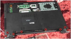 Разборка ноутбука Asus K56CM, чистка от пыли и замена термопасты на ноутбуке.