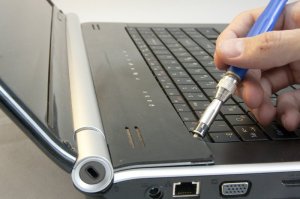 Как разобрать ноутбук Packard Bell Easynote LJ75