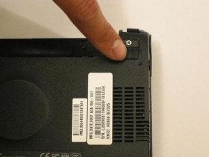 Как разобрать ноутбук Acer Aspire One ZG5