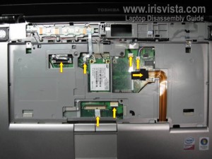Как разобрать ноутбук Toshiba Tecra A10
