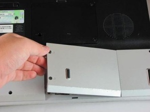 Чистка от пыли ноутбука HP Pavilion dv5000.